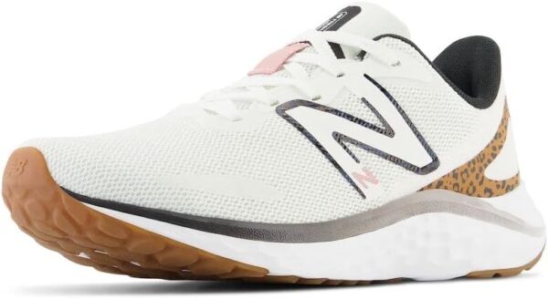 New Balance Women's Fresh Foam Arishi V4 Running Shoe